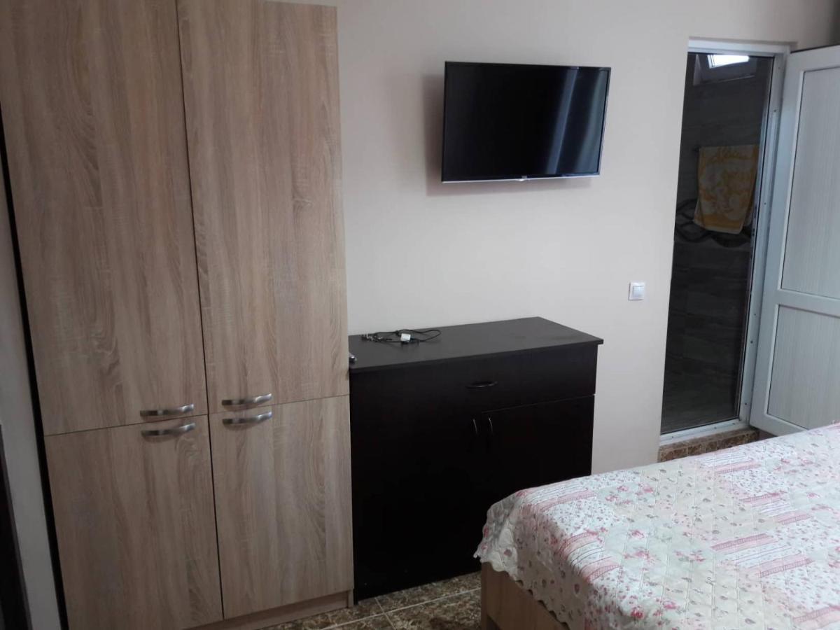 Guest House Kobuleti #788 מראה חיצוני תמונה