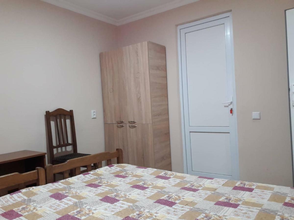 Guest House Kobuleti #788 מראה חיצוני תמונה