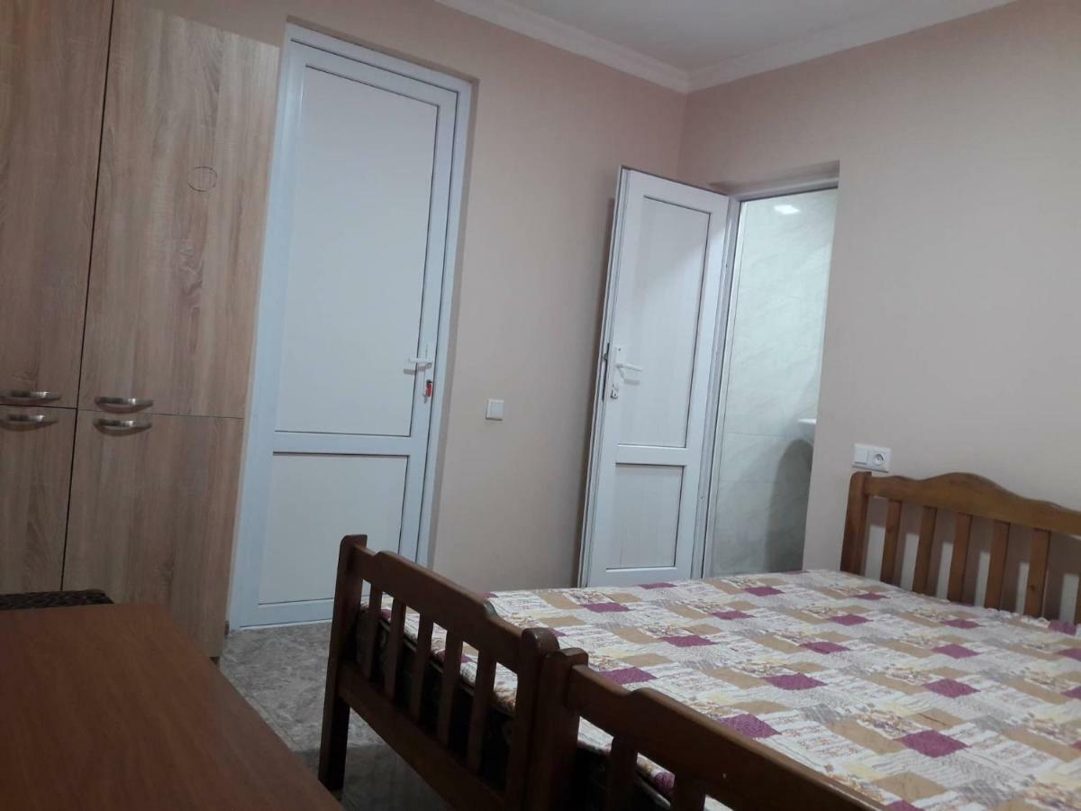 Guest House Kobuleti #788 מראה חיצוני תמונה